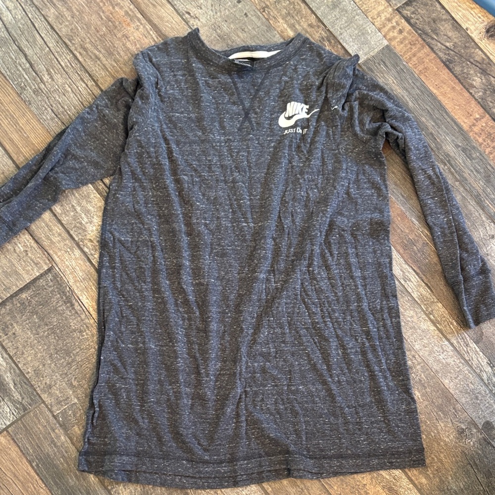 Nike  Women’s Charcoal Long Sleeve Tee